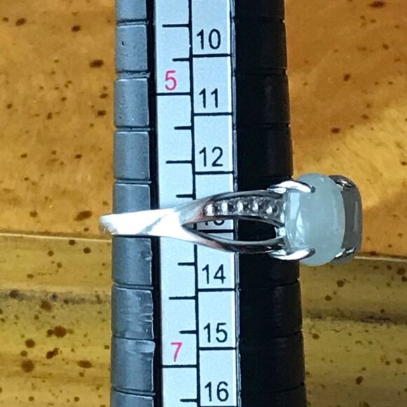 Natural Jade Sterling Silver Trilogy Ring Size 6 - Picture 5 of 9